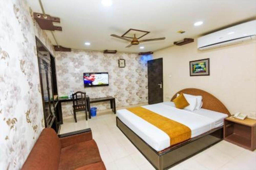 Grand Dhaka Hotel Exterior photo