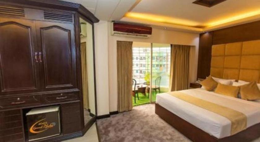Grand Dhaka Hotel Exterior photo