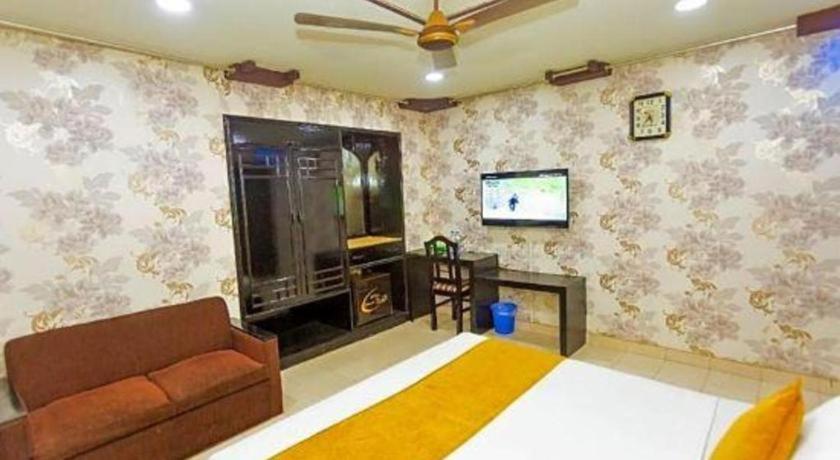 Grand Dhaka Hotel Exterior photo